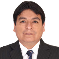 Juan José Vega is  Credit analyst in del risco reports